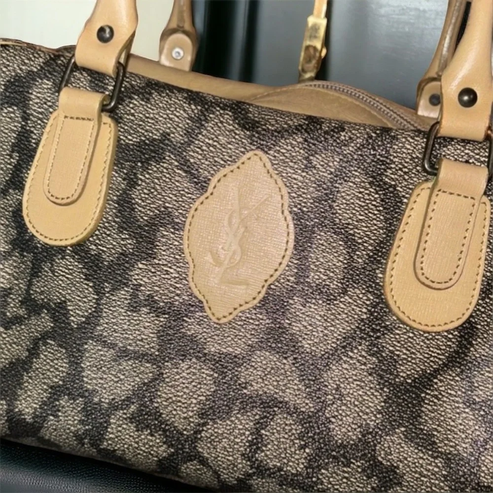 Yves Saint Laurent YSL Medium Shoulder Bag Vintage - Picture 3 of 7